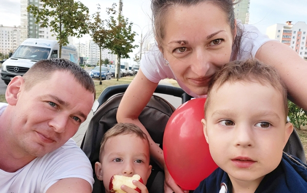 Семьи медиков приняли участие в конкурсе «Семейный вернисаж»		 
			 Семьи медиков приняли участие в конкурсе «Семейный вернисаж»