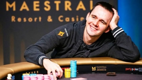 Белорус выиграл в покер 28 миллионов долларов Белорус выиграл в покер 28 миллионов долларов