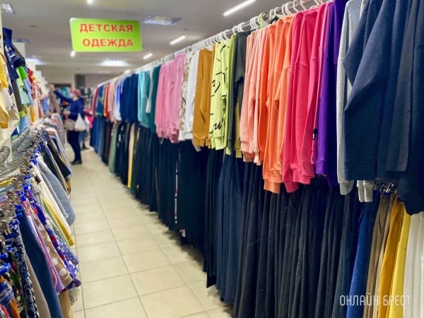 Магазины «Мегаполис» в Бресте объявляют о большом пополнении товара и скидке на теплую одежду и обувь Магазины «Мегаполис» в Бресте объявляют о большом пополнении товара и скидке на теплую одежду и обувь