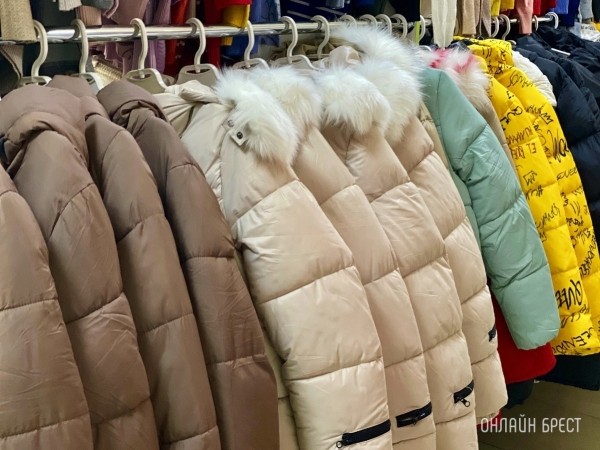 Магазины «Мегаполис» в Бресте объявляют о большом пополнении товара и скидке на теплую одежду и обувь Магазины «Мегаполис» в Бресте объявляют о большом пополнении товара и скидке на теплую одежду и обувь