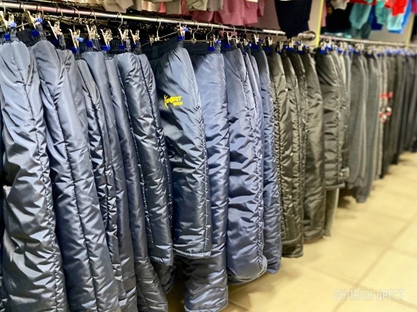 Магазины «Мегаполис» в Бресте объявляют о большом пополнении товара и скидке на теплую одежду и обувь Магазины «Мегаполис» в Бресте объявляют о большом пополнении товара и скидке на теплую одежду и обувь