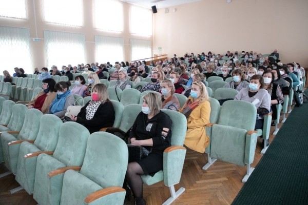 Во Фрунзенском районе обсудили аспекты защиты детей из неблагополучных семей Во Фрунзенском районе обсудили аспекты защиты детей из неблагополучных семей