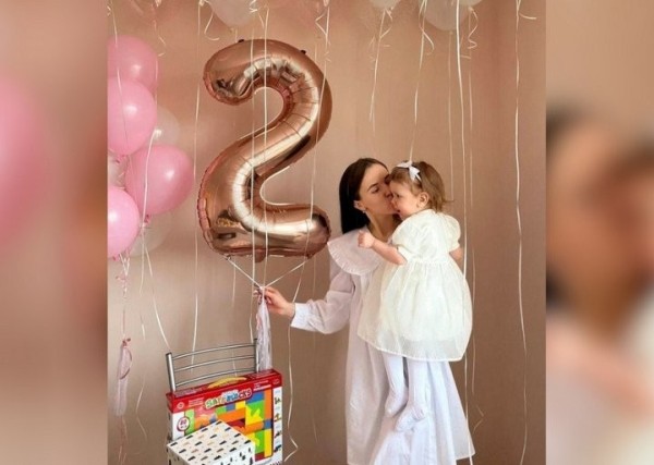 Два года Софии. Как живет девочка из Ляховичей, которой собирали деньги на самое дорогое лекарство в мире