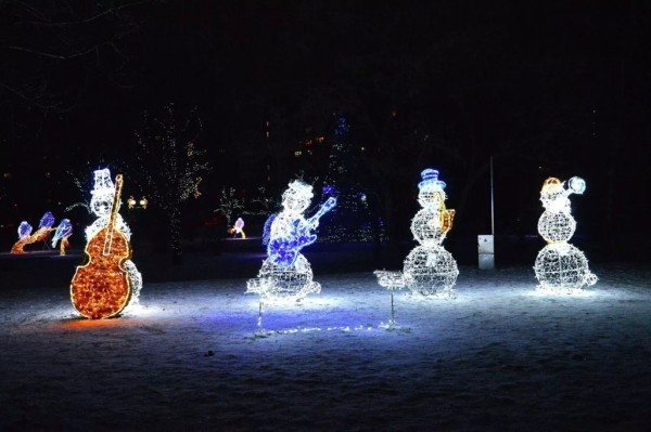 Новогодний Брест в фотографиях: как выглядит город перед праздниками
