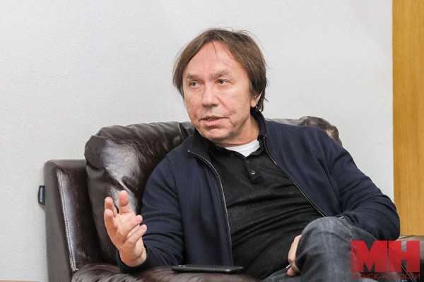 «Это были самые тяжелые съемки в моей жизни». Режиссер Ренат Давлетьяров — о работе над фильмом «Летчик»