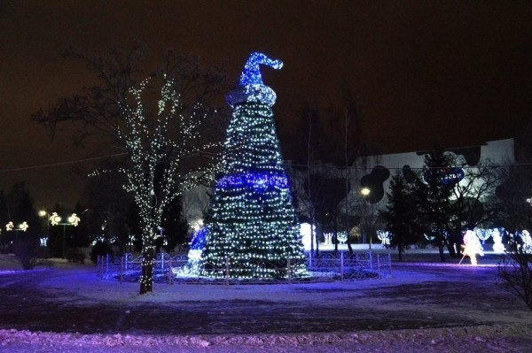 Новогодний Брест в фотографиях: как выглядит город перед праздниками