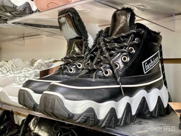 Большое НОВОГОДНЕЕ пополнение товара по приятным ценам в магазинах «Мегаполис» в Бресте Большое НОВОГОДНЕЕ пополнение товара по приятным ценам в магазинах «Мегаполис» в Бресте