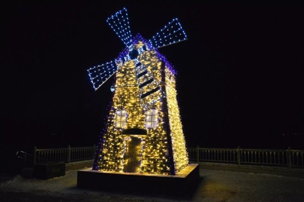 Новогодний Брест в фотографиях: как выглядит город перед праздниками