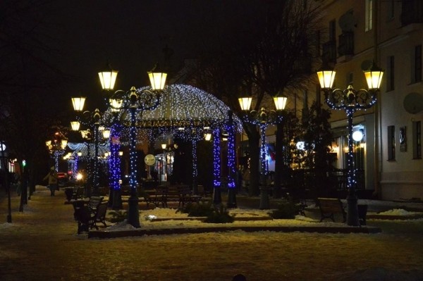 Новогодний Брест в фотографиях: как выглядит город перед праздниками