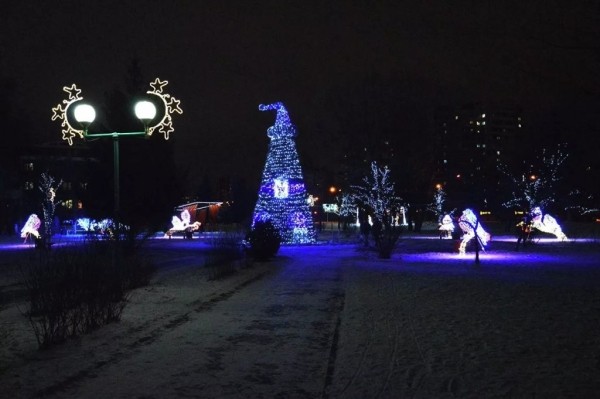 Новогодний Брест в фотографиях: как выглядит город перед праздниками