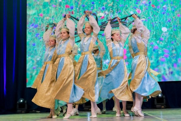 Гала-концерт фестиваля народного творчества «Сузор’е» прошел во Дворце Республики Гала-концерт фестиваля народного творчества «Сузор’е» прошел во Дворце Республики