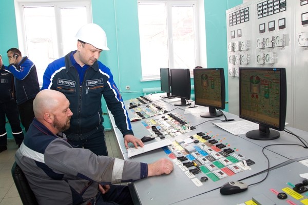 «Пинские теплосети» согревают столицу белорусского Полесья и не только. А начиналось все с… локомобиля* «Пинские теплосети» согревают столицу белорусского Полесья и не только. А начиналось все с… локомобиля*