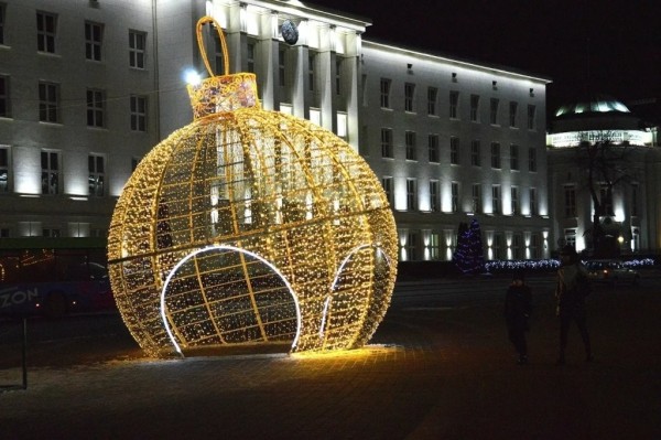 Новогодний Брест в фотографиях: как выглядит город перед праздниками