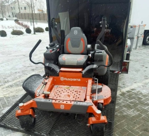 Брестские коммунальники получили подарки к Новому году Брестские коммунальники получили подарки к Новому году