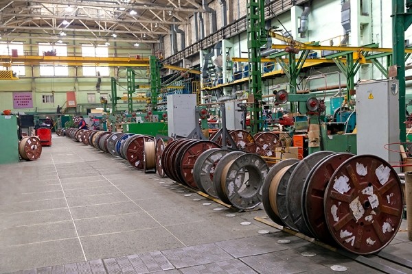 Надежность и долговечность продукции. Минскому электротехническому заводу им. В. И. Козлова — 65 лет*