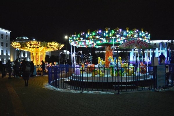 Новогодний Брест в фотографиях: как выглядит город перед праздниками