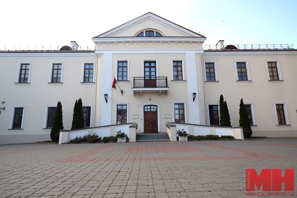 Выставка китайской живописи открывается 26 января в галерее Михаила Савицкого Выставка китайской живописи открывается 26 января в галерее Михаила Савицкого