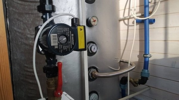 Совсем недорого. Владелец каркасного дома рассказал, сколько стоит отапливаться электрокотлом Совсем недорого. Владелец каркасного дома рассказал, сколько стоит отапливаться электрокотлом