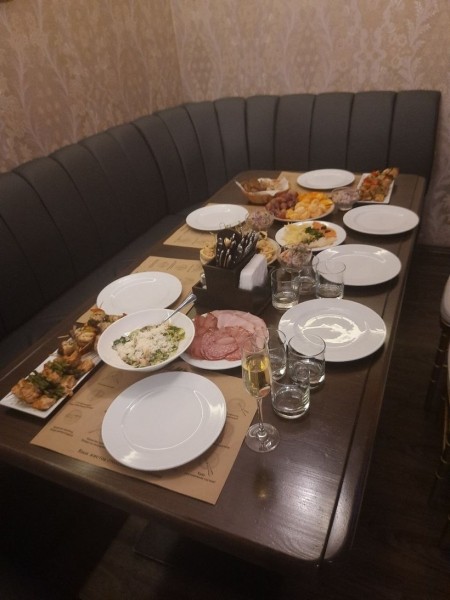 «Не спал сутки, сделал кассу 1300 рублей». Cколько белорусы заработали в новогодние праздники