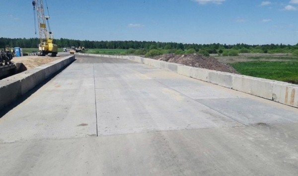 Дорого и долго. Вспоминаем, когда мосты трескались и доставляли неудобства белорусам Дорого и долго. Вспоминаем, когда мосты трескались и доставляли неудобства белорусам