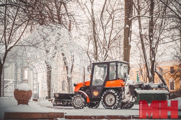 В Минске дорожники уже израсходовали на обработку улиц 2/3 запланированных на зиму реагентов