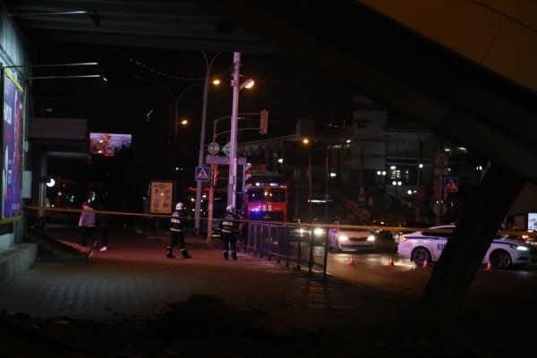 В Минске выясняют причины обрушения пешеходной части моста над ул. Немига В Минске выясняют причины обрушения пешеходной части моста над ул. Немига