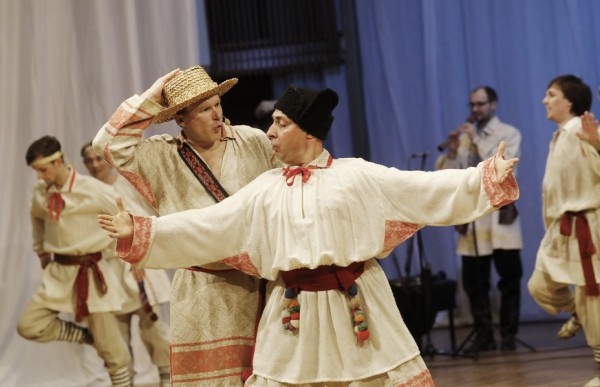 Хореографический ансамбль «Хорошки» 23 февраля выступит с большим сольным концертом Хореографический ансамбль «Хорошки» 23 февраля выступит с большим сольным концертом