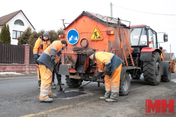 Столичные дорожники: «Критические дефекты устраняем в течение 3 часов после обнаружения» Столичные дорожники: «Критические дефекты устраняем в течение 3 часов после обнаружения»