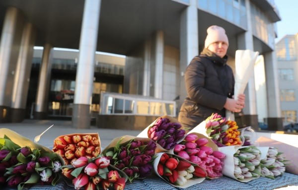Фотофакт. Хитом продаж в День святого Валентина стали цветы