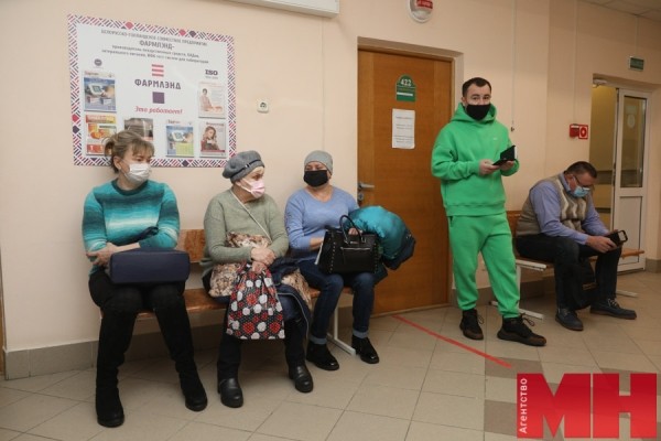 Оценили ситуацию в минских поликлиниках. Есть ли очереди в выходные Оценили ситуацию в минских поликлиниках. Есть ли очереди в выходные