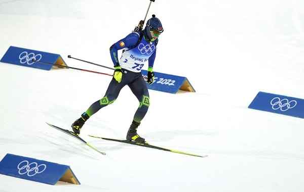 Антон Смольский выбрал школу, которая получит матпомощь от Президентского спортивного клуба Антон Смольский выбрал школу, которая получит матпомощь от Президентского спортивного клуба