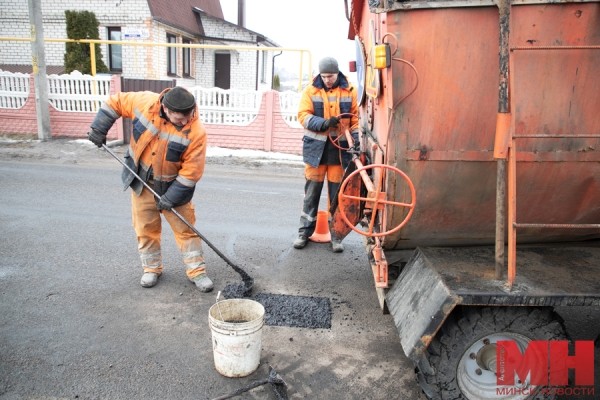 Столичные дорожники: «Критические дефекты устраняем в течение 3 часов после обнаружения» Столичные дорожники: «Критические дефекты устраняем в течение 3 часов после обнаружения»
