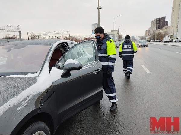 В Минске за выходные выявлено 75 бесправников и 15 нетрезвых за рулем В Минске за выходные выявлено 75 бесправников и 15 нетрезвых за рулем