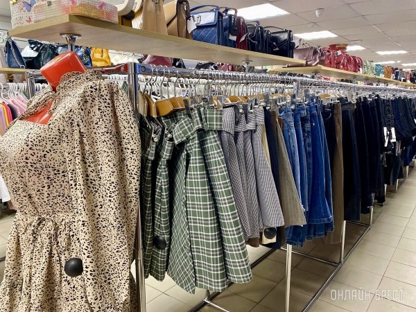 Брестчане, спешите за покупками! В большом магазине «МЕЧТА» новое поступление весенней одежды и обуви для всей семьи Брестчане, спешите за покупками! В большом магазине «МЕЧТА» новое поступление весенней одежды и обуви для всей семьи