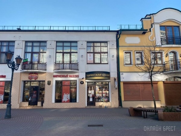 Они цены не поднимают, а дарят скидки! Студия маникюра «GANINA.NAILS» и магазин ногтевого сервиса «PTICA NAIL SHOP» в центре Бреста