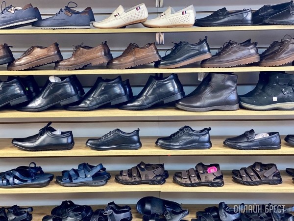 Брестчане, спешите за покупками! В большом магазине «МЕЧТА» новое поступление весенней одежды и обуви для всей семьи Брестчане, спешите за покупками! В большом магазине «МЕЧТА» новое поступление весенней одежды и обуви для всей семьи