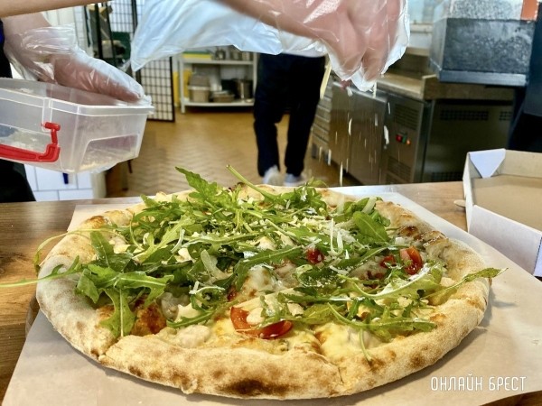 Весенний праздник 8 марта со вкусом итальянских блюд из помпейской печи. Пиццерия «Mozzarella» приглашает брестчан отпраздновать вместе Весенний праздник 8 марта со вкусом итальянских блюд из помпейской печи. Пиццерия «Mozzarella» приглашает брестчан отпраздновать вместе