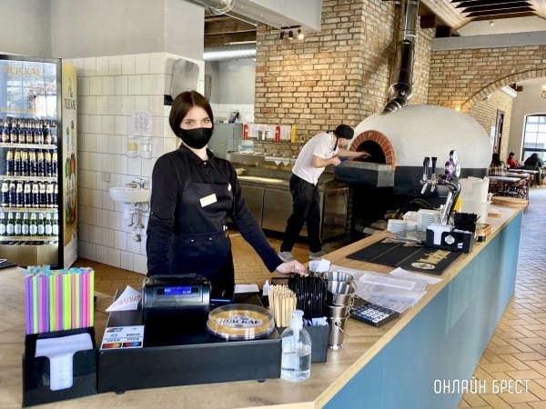 Весенний праздник 8 марта со вкусом итальянских блюд из помпейской печи. Пиццерия «Mozzarella» приглашает брестчан отпраздновать вместе Весенний праздник 8 марта со вкусом итальянских блюд из помпейской печи. Пиццерия «Mozzarella» приглашает брестчан отпраздновать вместе