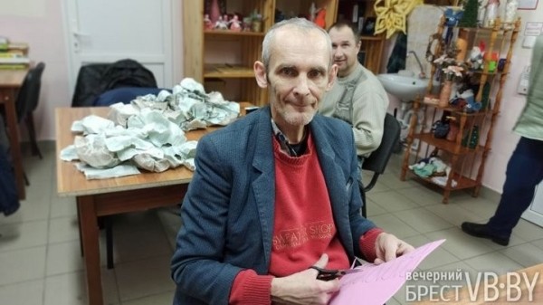 Директор дома-интерната в Волках Николай Шульган: «У нас закрытое учреждение, но мы стараемся быть открытыми» Директор дома-интерната в Волках Николай Шульган: «У нас закрытое учреждение, но мы стараемся быть открытыми»