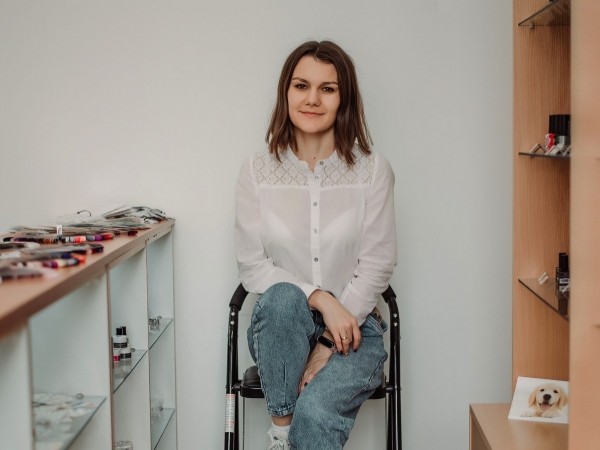 Они цены не поднимают, а дарят скидки! Студия маникюра «GANINA.NAILS» и магазин ногтевого сервиса «PTICA NAIL SHOP» в центре Бреста
