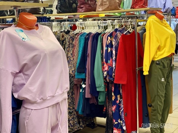 Брестчане, спешите за покупками! В большом магазине «МЕЧТА» новое поступление весенней одежды и обуви для всей семьи Брестчане, спешите за покупками! В большом магазине «МЕЧТА» новое поступление весенней одежды и обуви для всей семьи