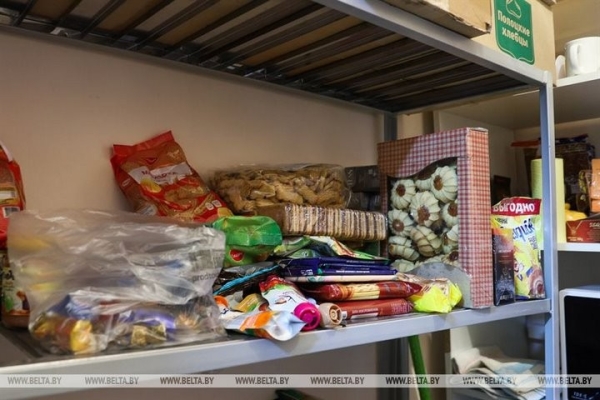 Лишь с четвертой попытки вырвались из Мариуполя: три украинские семьи встретили в Бресте Лишь с четвертой попытки вырвались из Мариуполя: три украинские семьи встретили в Бресте