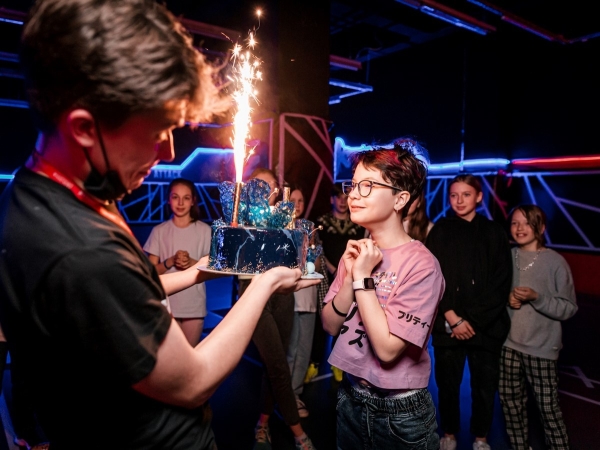 Впервые в Беларуси! Уже в Бресте! Выйди за грани реального мира и погрузись в виртуальную реальность на арене «WARPOINT», где ты не управляешь героем, ты и есть герой