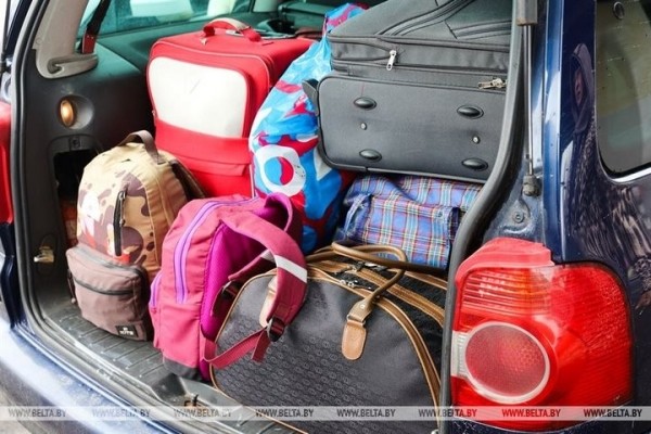 Лишь с четвертой попытки вырвались из Мариуполя: три украинские семьи встретили в Бресте Лишь с четвертой попытки вырвались из Мариуполя: три украинские семьи встретили в Бресте