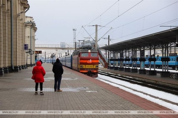 Лишь с четвертой попытки вырвались из Мариуполя: три украинские семьи встретили в Бресте Лишь с четвертой попытки вырвались из Мариуполя: три украинские семьи встретили в Бресте