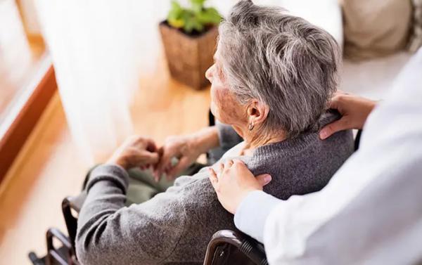 Пока не поздно: медикаментозная терапия деменции и болезни Альцгеймера			     
        Пока не поздно: медикаментозная терапия деменции и болезни Альцгеймера