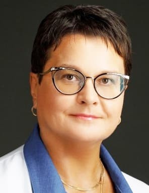 Стресс как причина нарушений менструального цикла: какой терапевтический подход наиболее эффективен?			     
        Стресс как причина нарушений менструального цикла: какой терапевтический подход наиболее эффективен?