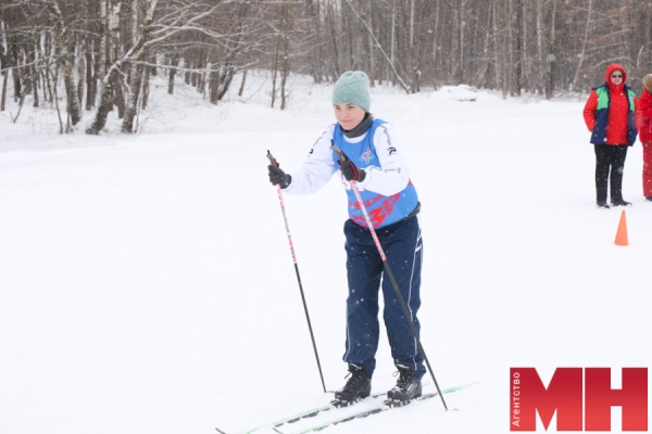 Команды предприятий и учебных заведений вышли на лыжню в парке «Медвежино», открыв спартакиаду района Команды предприятий и учебных заведений вышли на лыжню в парке «Медвежино», открыв спартакиаду района