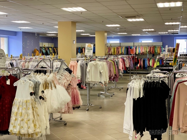 Ребрендинг брестского «Детского мира» на Советской: новый логотип и еще больше стильной одежды, забавных игрушек, школьной канцелярии Ребрендинг брестского «Детского мира» на Советской: новый логотип и еще больше стильной одежды, забавных игрушек, школьной канцелярии