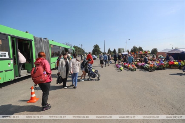 В Бресте православные верующие отмечают Радуницу